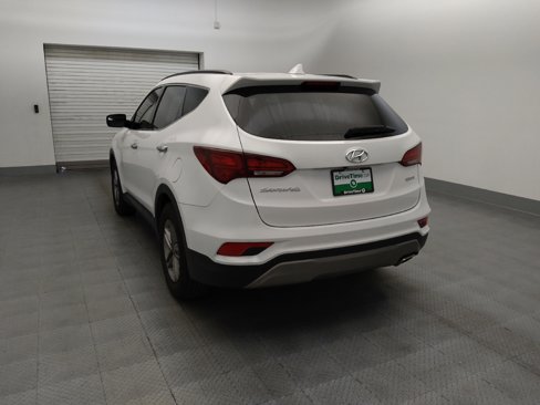 Used 2017 Hyundai Santa Fe Sport image 6