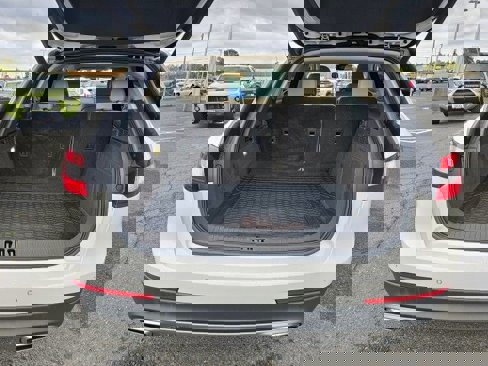 Used 2017 Lincoln MKX Select w/ Select Plus Package image 19