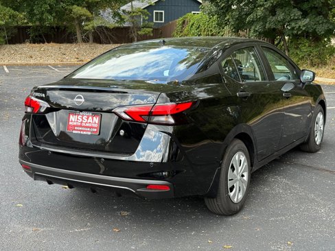 New 2025 Nissan Versa S w/ Trunk Package image 2