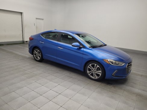 Used 2017 Hyundai Elantra Limited image 11