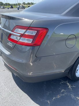 Used 2018 Ford Taurus SEL image 11