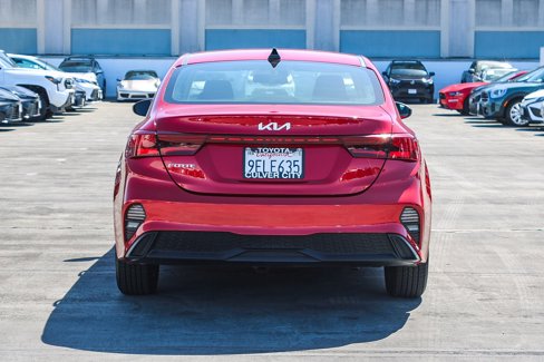 Used 2023 Kia Forte LXS image 8