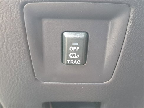 Used 2004 Ford Thunderbird image 21