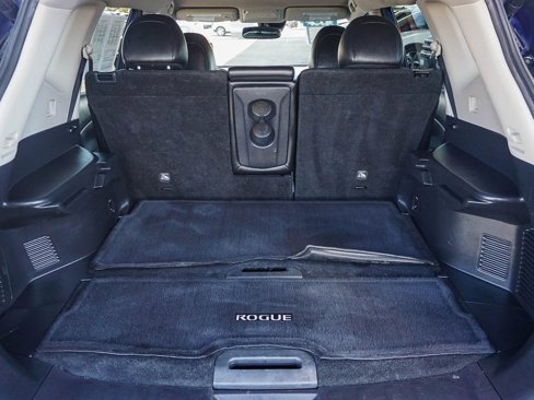 Used 2019 Nissan Rogue SL image 25