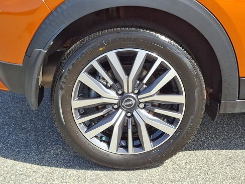 Certified 2024 Nissan Kicks SR w/ SR Premium Package image 8