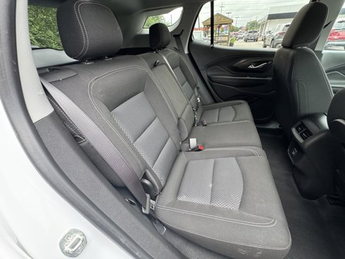 Used 2022 GMC Terrain SLE w/ Driver Convenience Package image 15