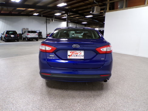 Used 2013 Ford Fusion SE image 4