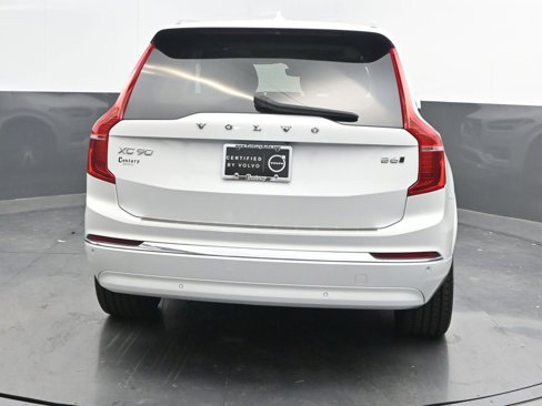 Certified 2024 Volvo XC90 B6 Ultimate w/ Protection Package Premier image 6