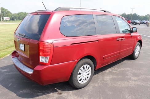 Used 2011 Kia Sedona LX image 12
