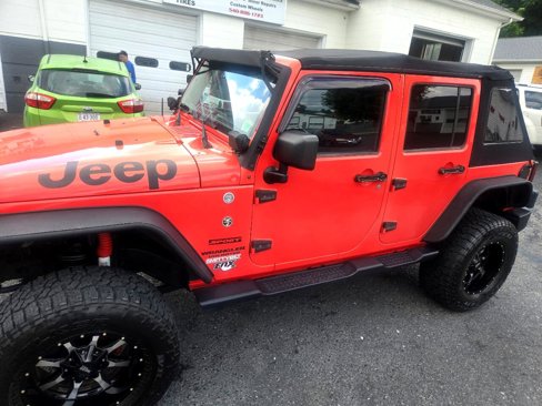 Used 2013 Jeep Wrangler Unlimited Sport image 19
