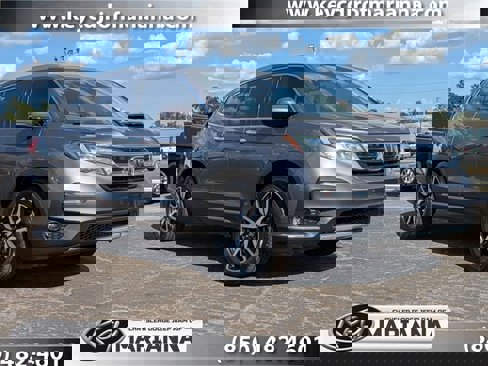 Used 2021 Honda Pilot Touring image 1