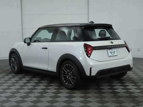 Used 2025 MINI Cooper S image 8