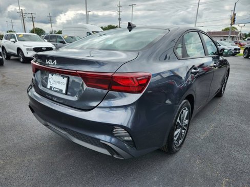 Used 2024 Kia Forte LXS image 5
