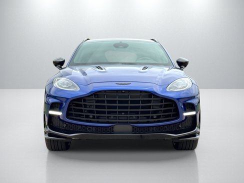 Used 2025 Aston Martin DBX 707 image 11