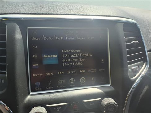 Used 2015 Jeep Grand Cherokee Altitude image 18