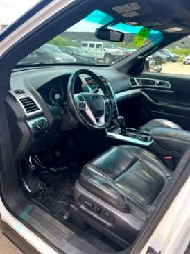 Used 2013 Ford Explorer XLT image 4