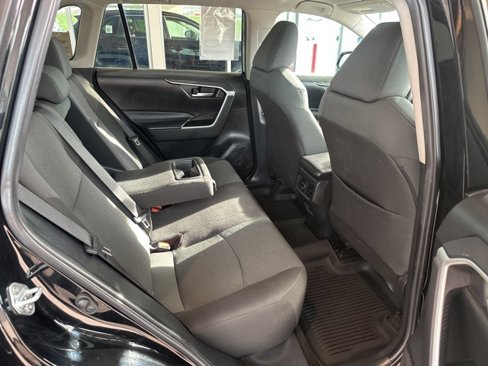 Used 2023 Toyota RAV4 XLE image 25