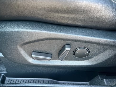 Used 2020 Ford Edge ST w/ Equipment Group 401A image 13