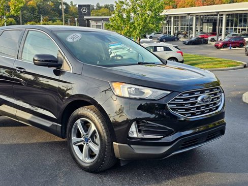 Used 2021 Ford Edge SEL w/ Convenience Package image 2