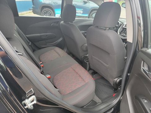 Used 2018 Chevrolet Sonic LT image 15