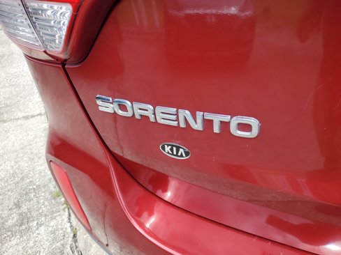 Used 2015 Kia Sorento LX image 7