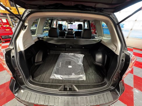 Used 2018 Subaru Forester 2.5i Touring image 12