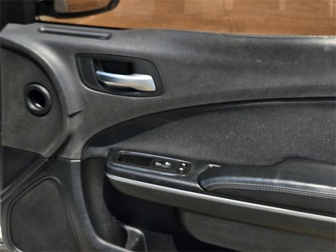 Used 2016 Dodge Charger SE image 35