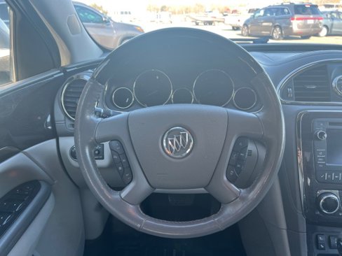 Used 2017 Buick Enclave Leather image 12
