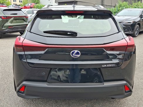 Certified 2021 Lexus UX 250h w/ Premium Package image 6