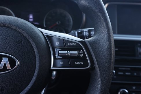 Used 2020 Kia Optima LX image 26