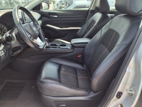 Used 2022 Nissan Altima 2.5 SR image 25