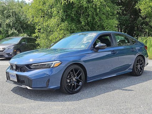 Certified 2025 Honda Civic Sport image 3