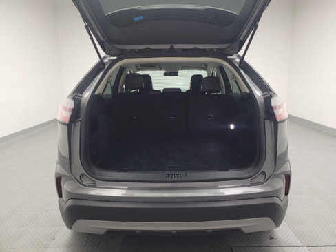 Used 2023 Ford Edge SEL image 29