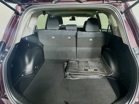 Used 2017 Toyota RAV4 XLE image 27