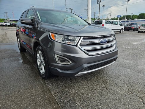 Used 2018 Ford Edge Titanium image 8
