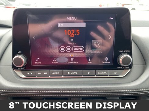 Used 2024 Nissan Rogue SV image 8