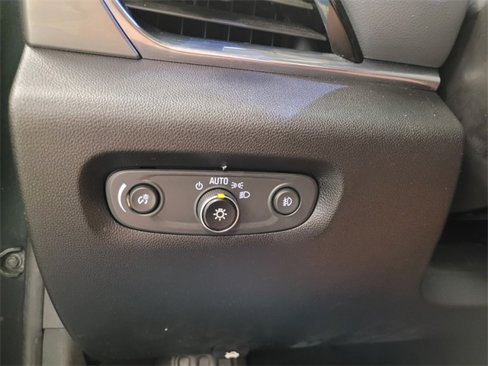 Used 2019 Chevrolet Traverse LT w/ LPO, Floor Liner Package image 25