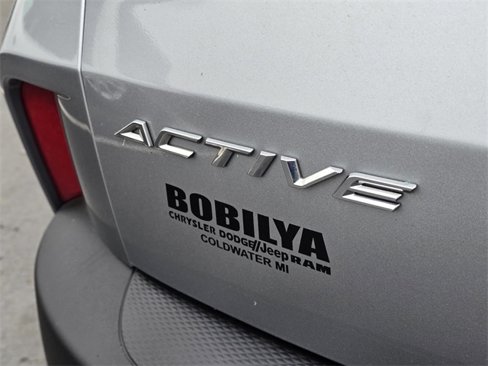 Used 2023 Ford Escape Active image 35