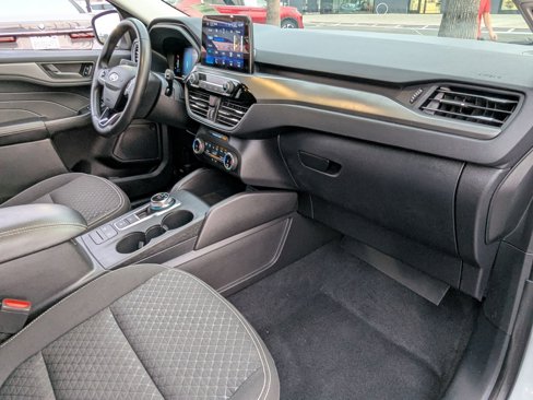 Used 2023 Ford Escape Active image 33