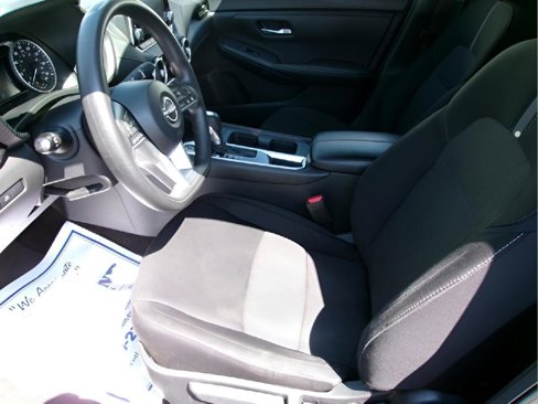 Used 2024 Nissan Sentra SV image 13