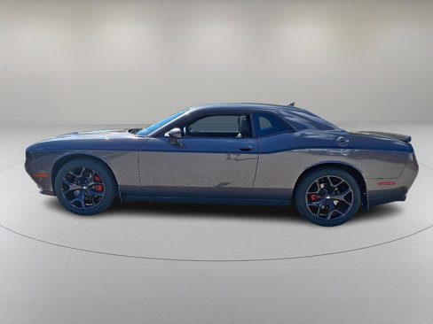 Used 2015 Dodge Challenger SXT Plus image 6