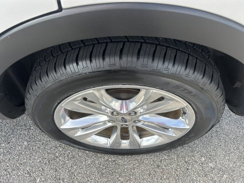 Used 2019 Ford Explorer XLT w/ Equipment Group 202A image 41