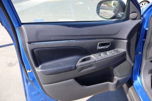 Used 2017 Mitsubishi Outlander Sport SEL image 12