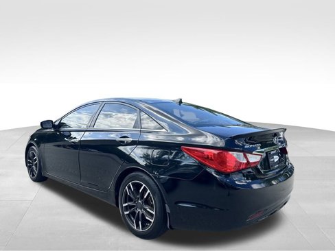 Used 2013 Hyundai Sonata Limited image 9