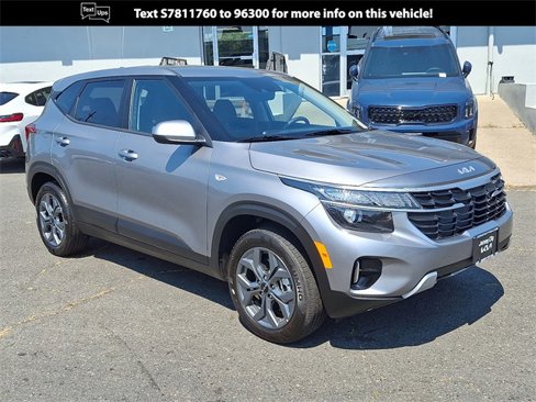 Certified 2025 Kia Seltos LX image 1