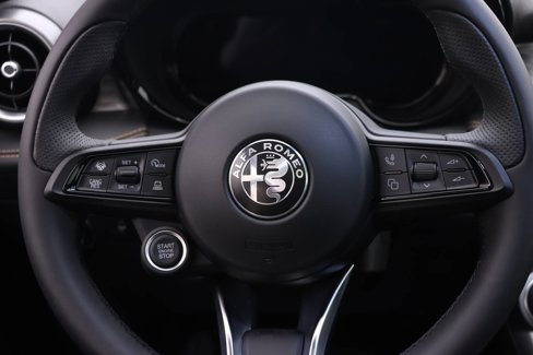 New 2024 Alfa Romeo Tonale Ti w/ Active Assist Package image 13