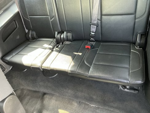 Used 2017 Chevrolet Suburban LT image 36