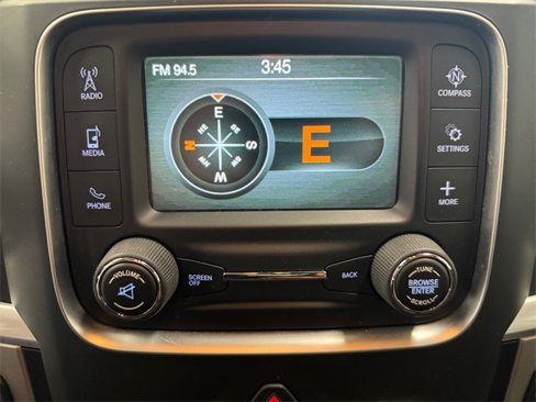 Used 2017 RAM 1500 Classic SLT image 11