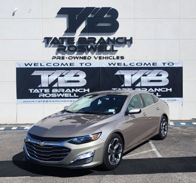 Used 2022 Chevrolet Malibu LT image 2