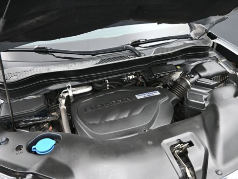 Used 2017 Honda Pilot Elite image 11